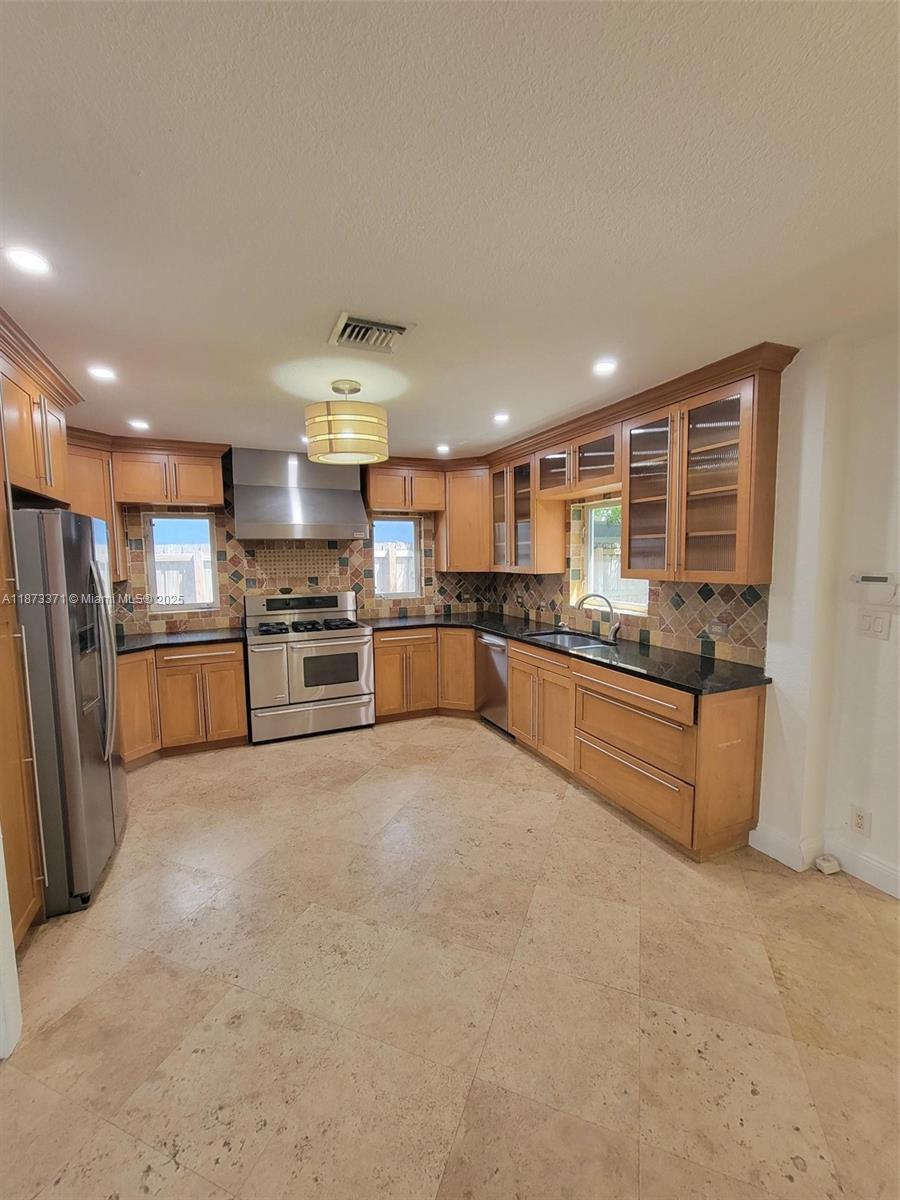 PROGRESSO - Residential Lease