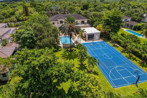 A home in Pinecrest