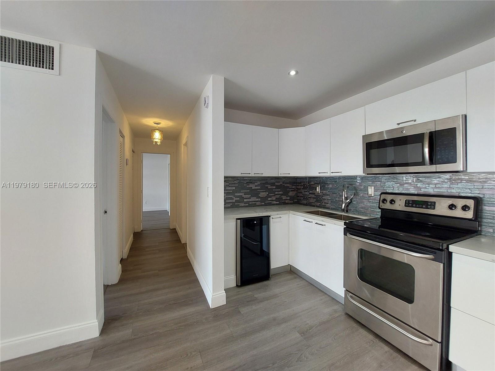 DORAL GARDENS CONDO - Residential Lease