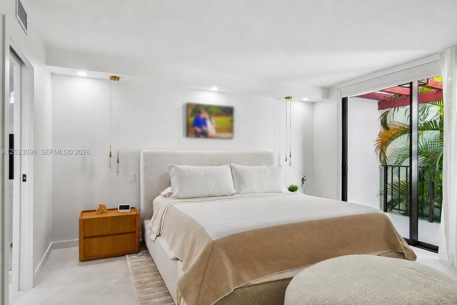 GRAPETREE TOWNHOUSE CONDO - Residential