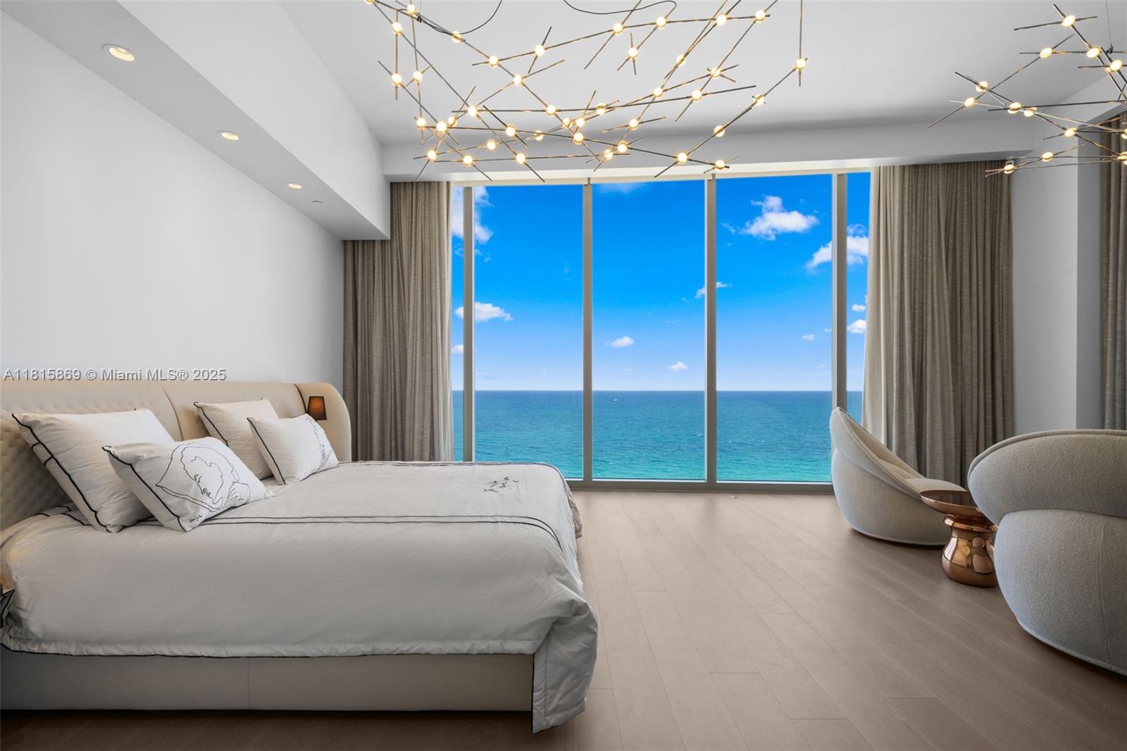 17901 Collins Ave 1607
