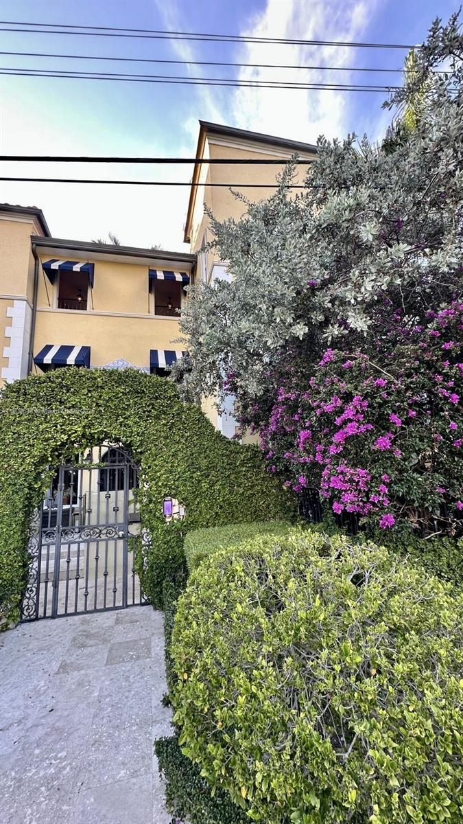 PINE TREE PLACE CONDO - Residential