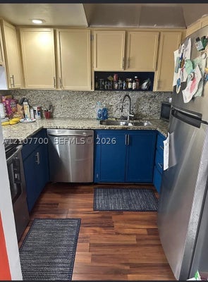 840 SW 74TH AVE, NORTH LAUDERDALE, FL 33068 - Image d83cd0ffb677bf281ad4ae5daf33b4a5/1044488244