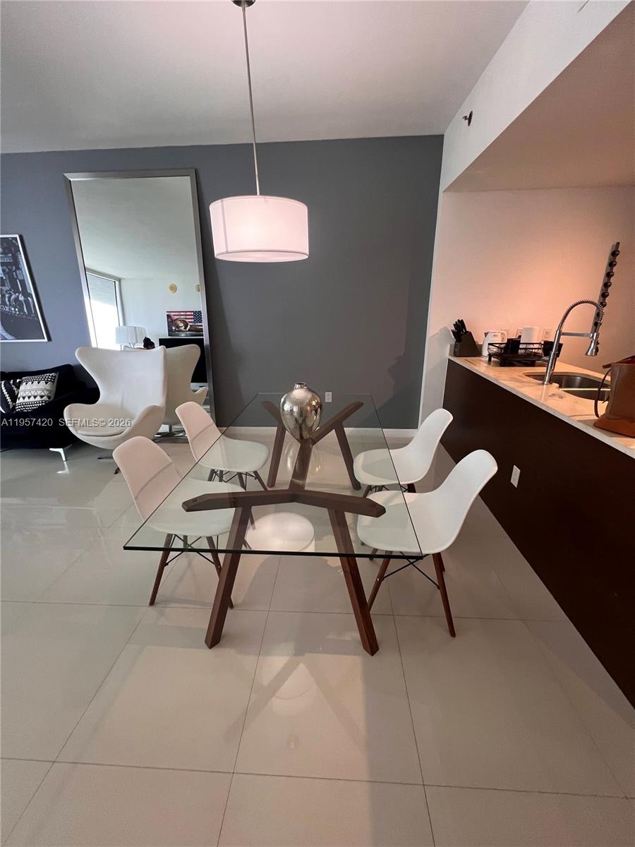 ICONBRICKELL CONDO NO 1 - Residential