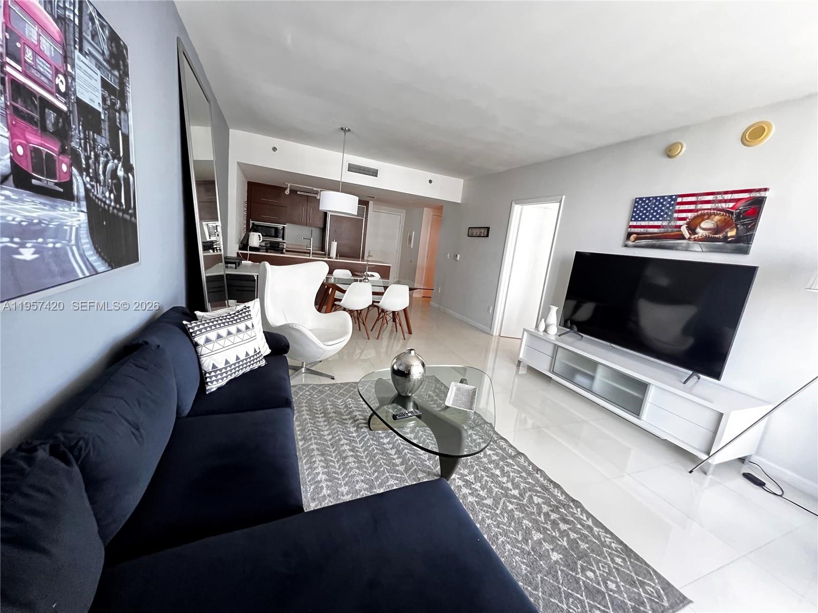 ICONBRICKELL CONDO NO 1 - Residential