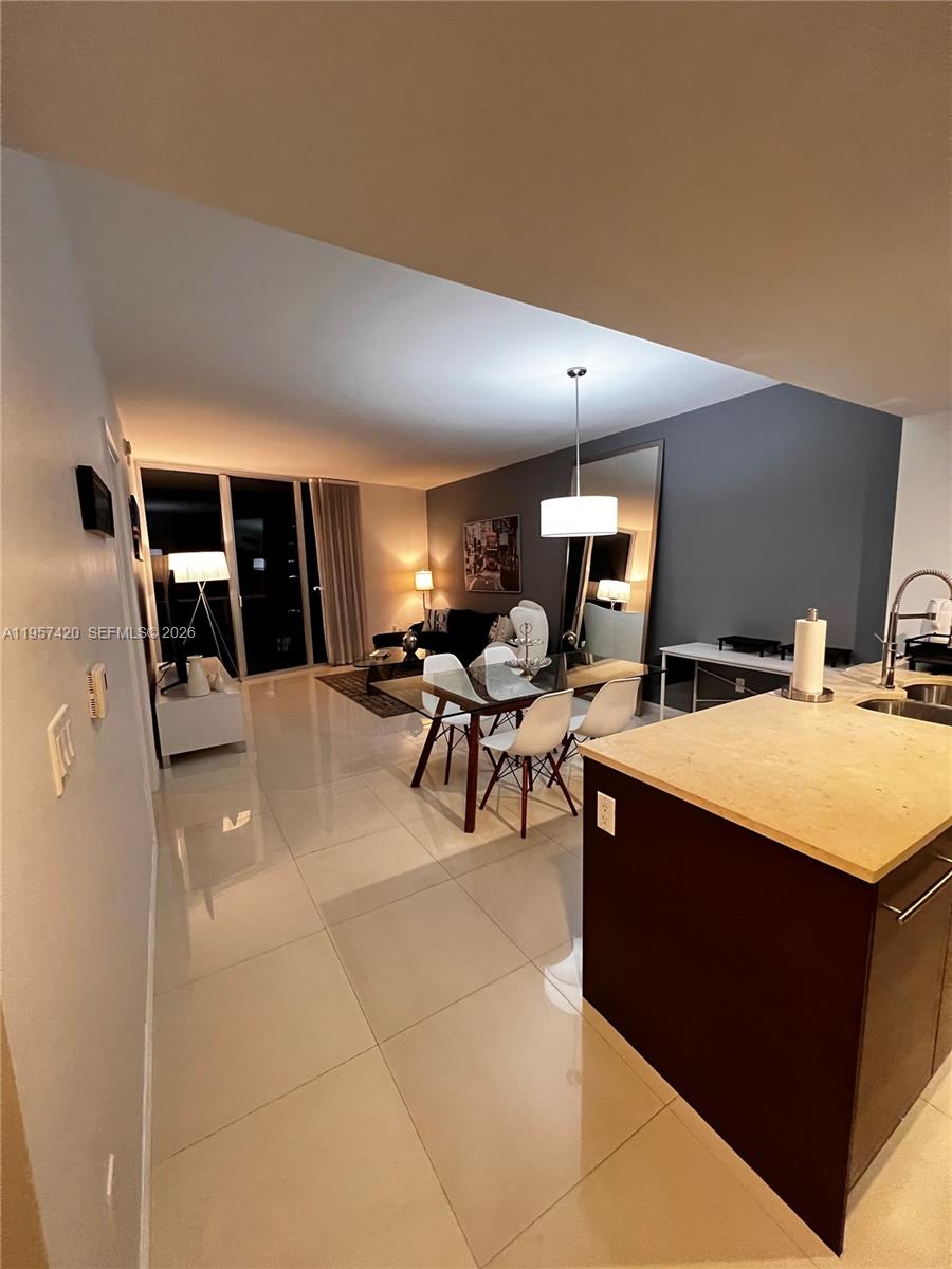 ICONBRICKELL CONDO NO 1 - Residential