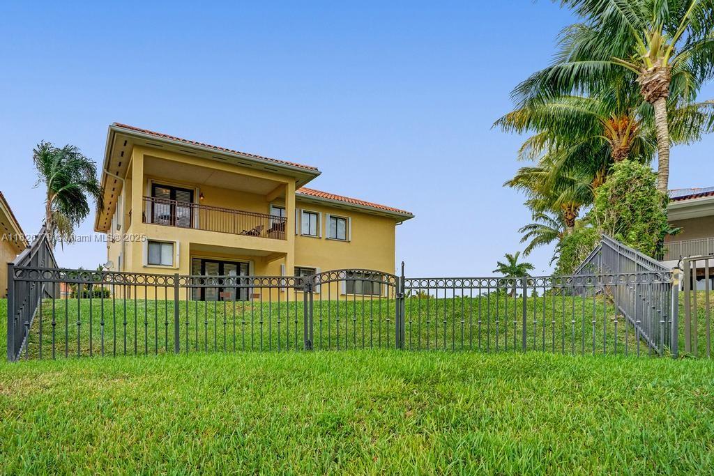 7722 SW 188th Ter