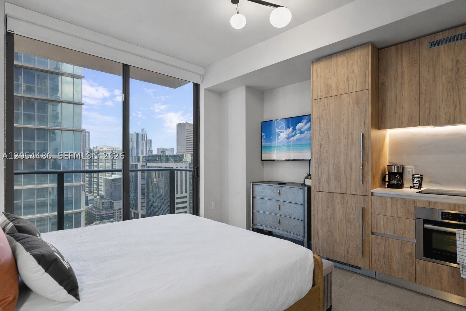 View photos, virtual tours, details... 11 NE 6th St 2102