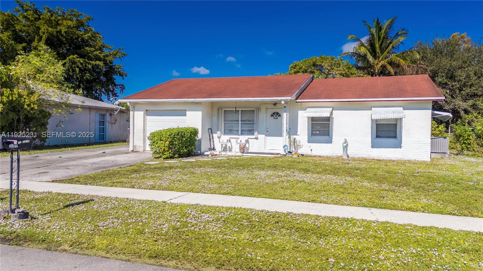 NORTH LAUDERDALE VILLAGE - Residential