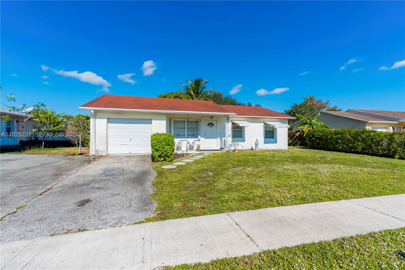 NORTH LAUDERDALE VILLAGE - Residential