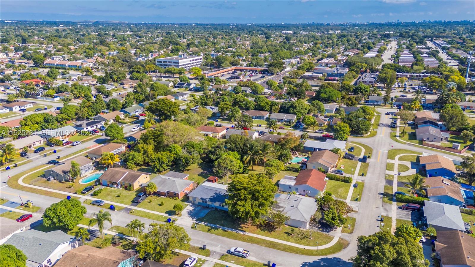 NORTH LAUDERDALE VILLAGE - Residential