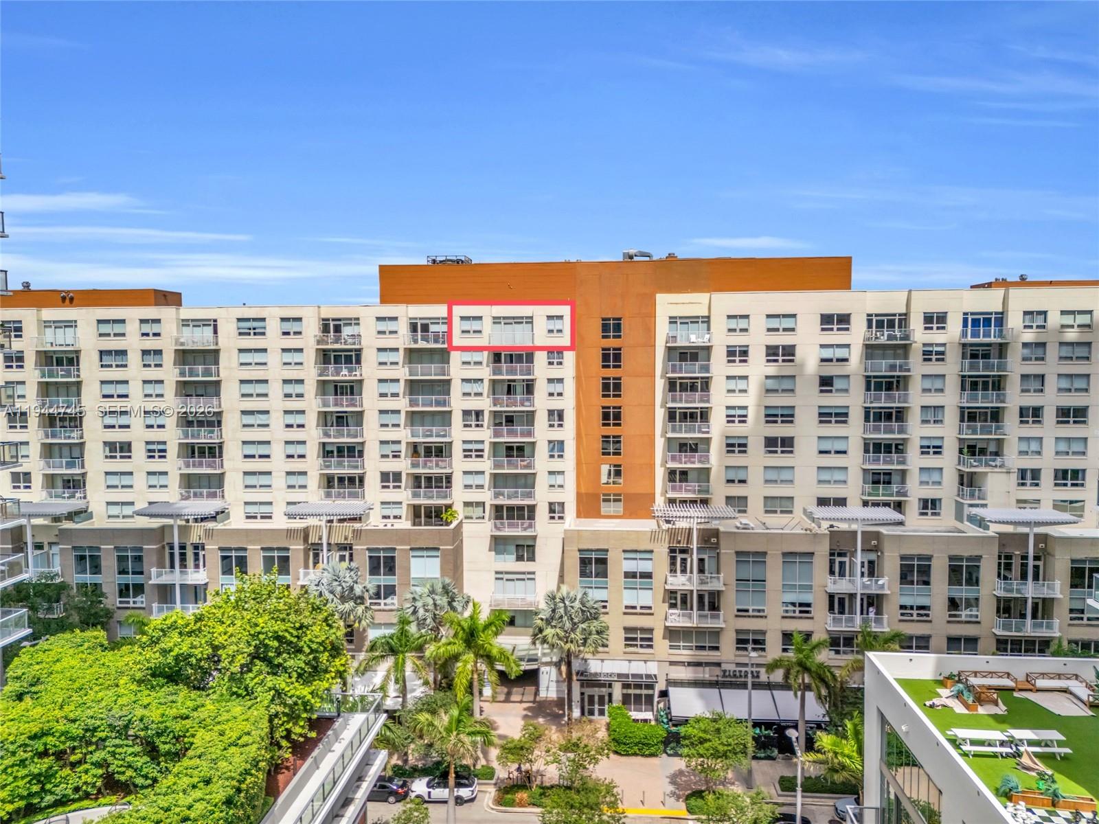 MIDBLOCK MIAMI CONDO - Residential