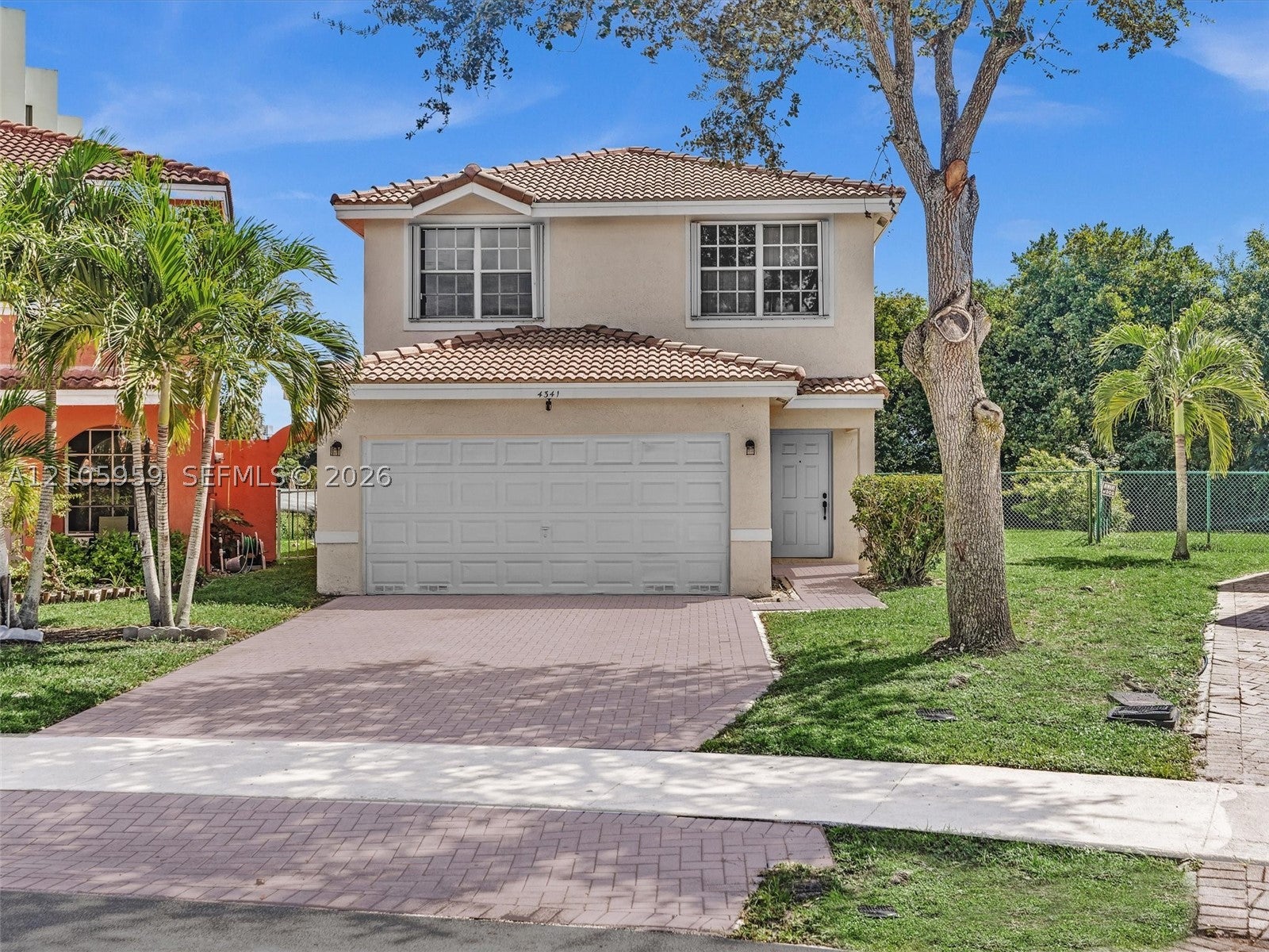 4341 NW 71st Ter