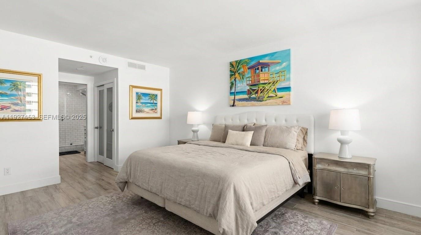 THE DECOPLAGE CONDO - Residential