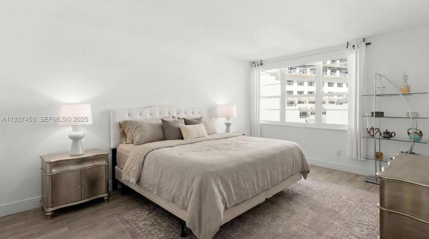 THE DECOPLAGE CONDO - Residential