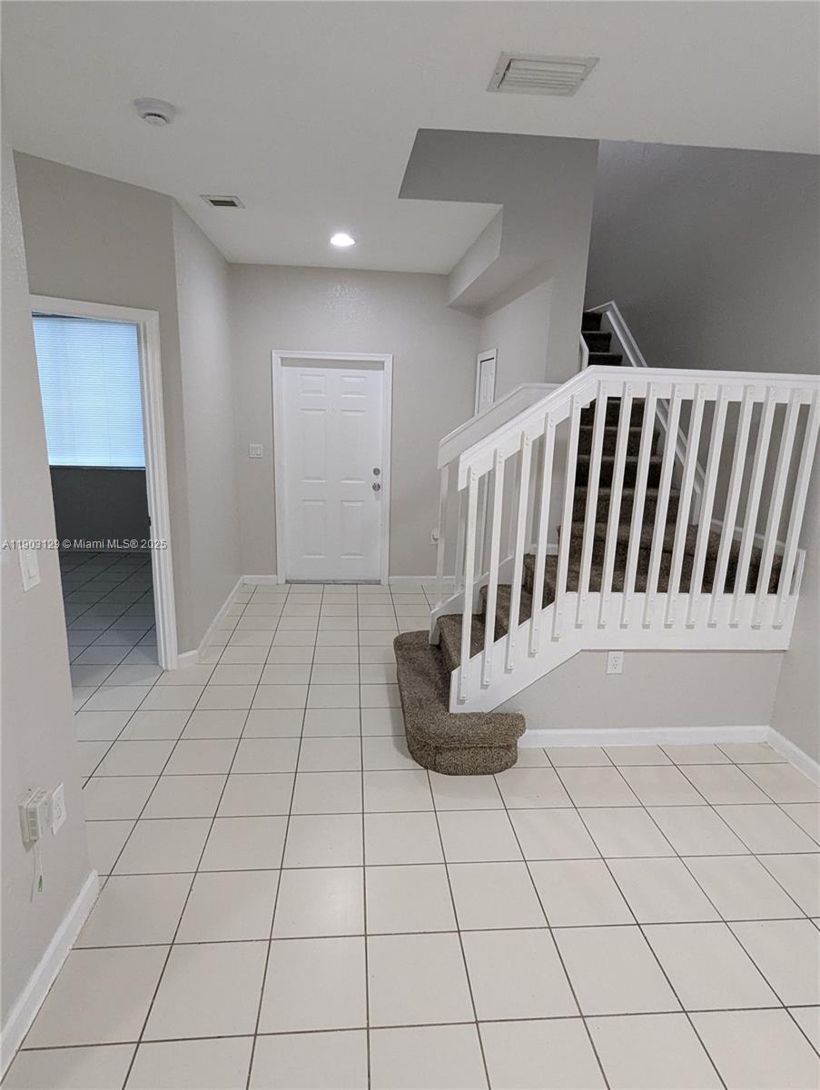 SHOMA TOWNHOMES AT KEYSCO - Residential Lease