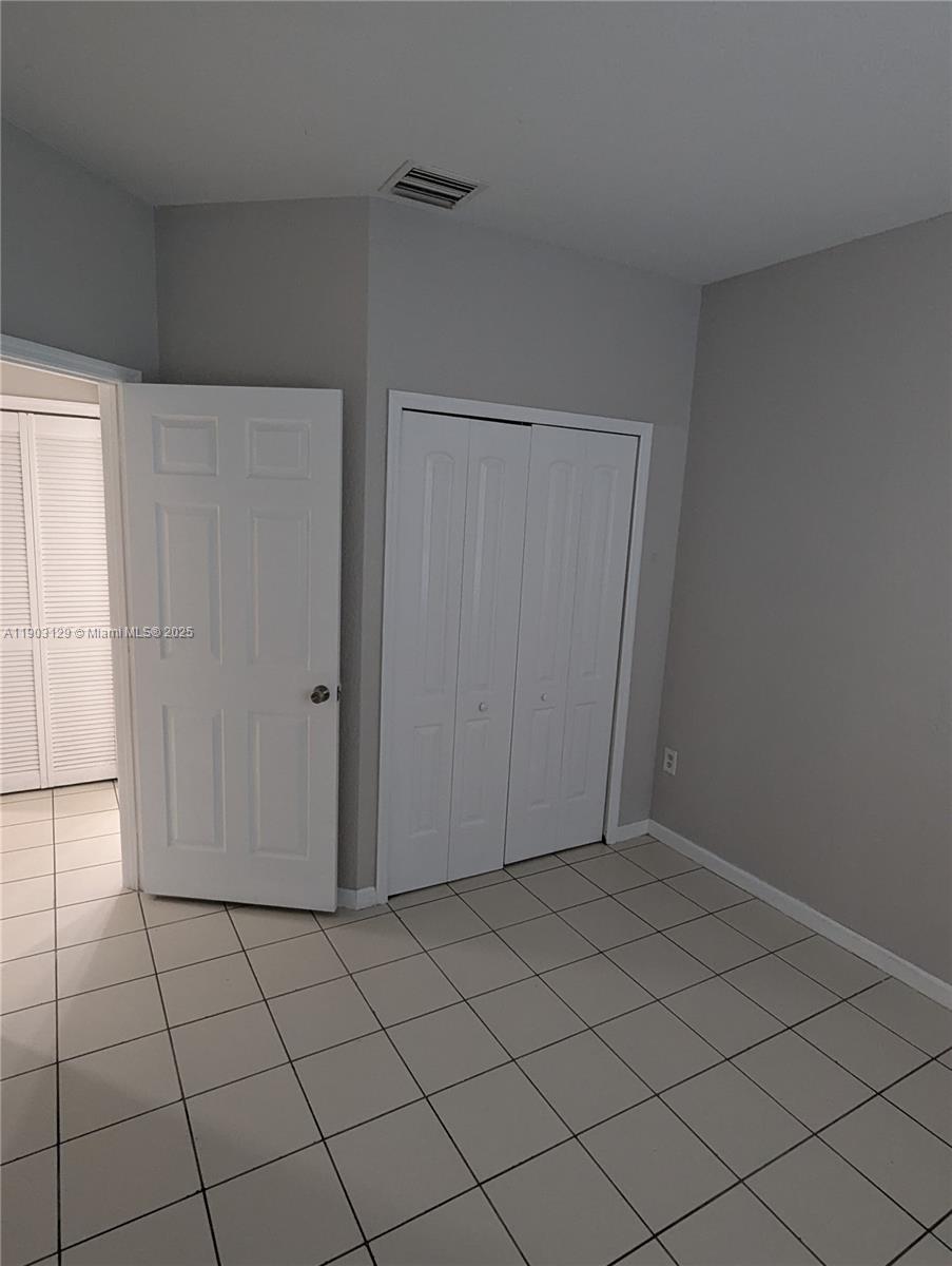 SHOMA TOWNHOMES AT KEYSCO - Residential Lease