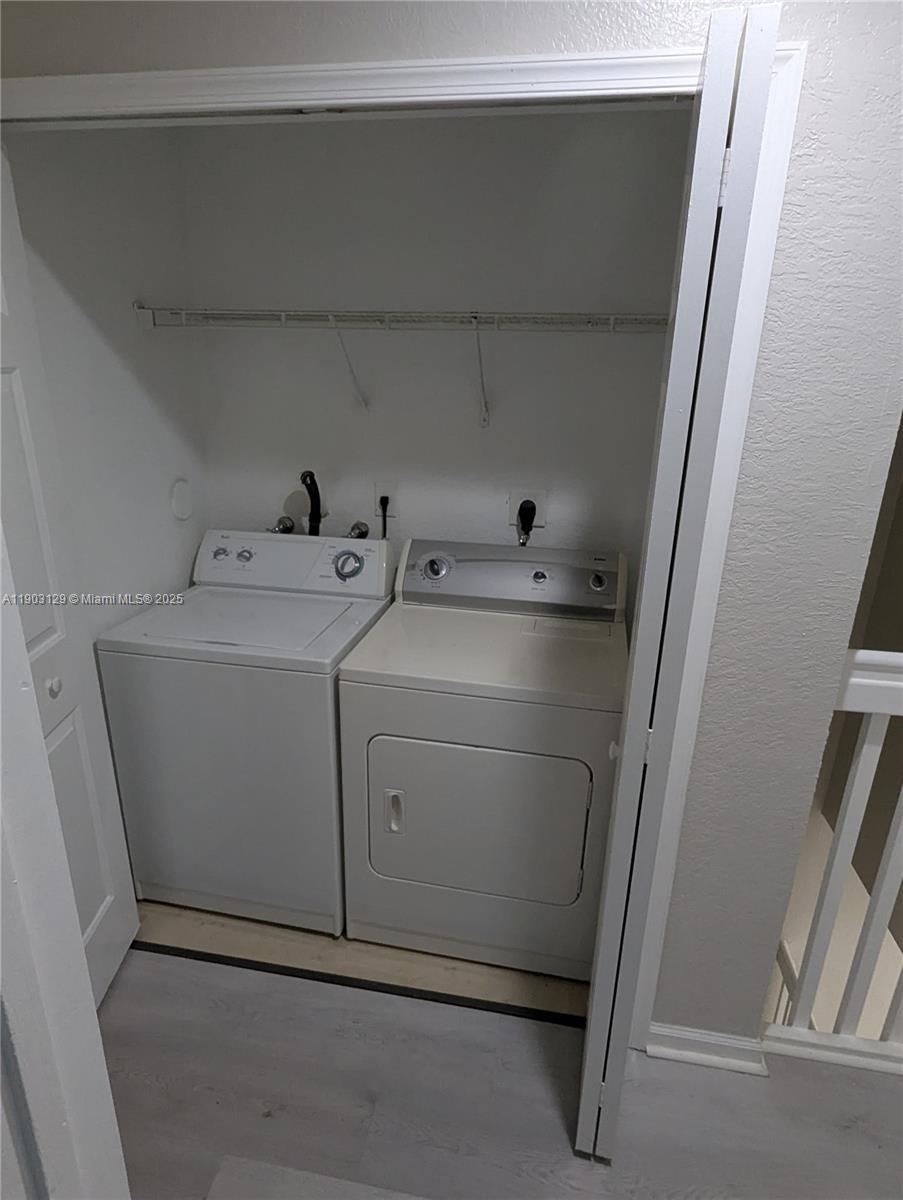 SHOMA TOWNHOMES AT KEYSCO - Residential Lease