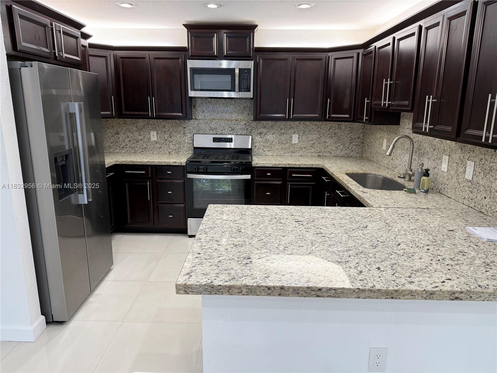 214 NE 108th St Side Unit