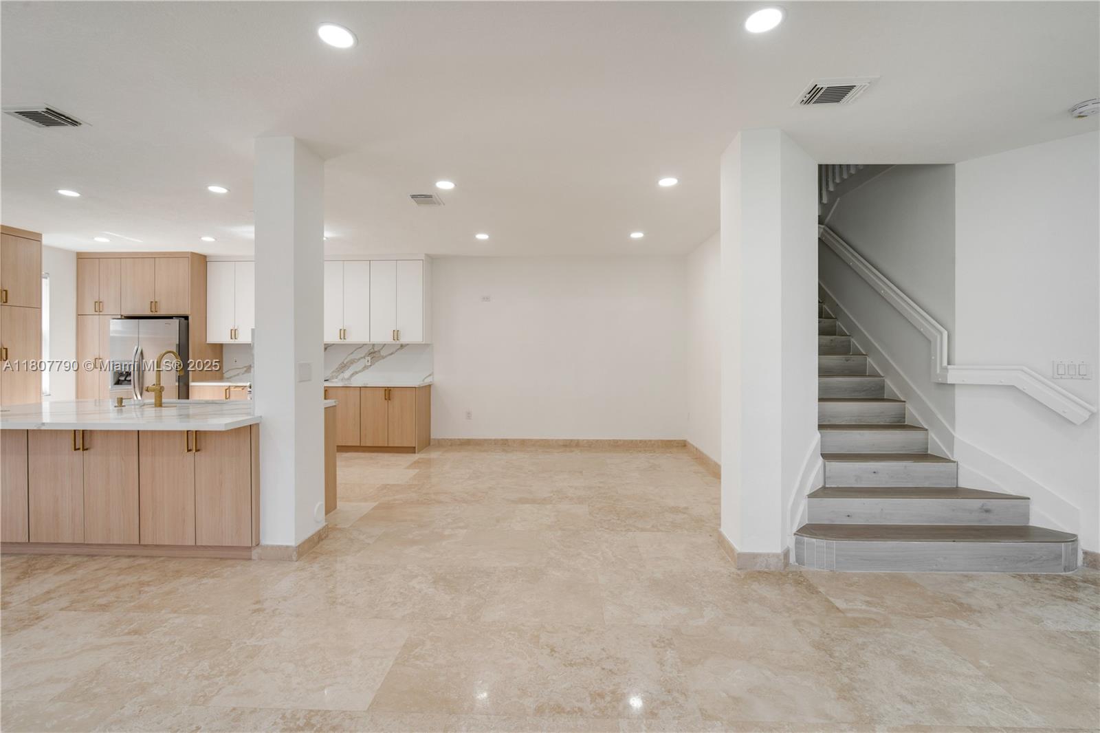 7500 NW 107th Pl 7500