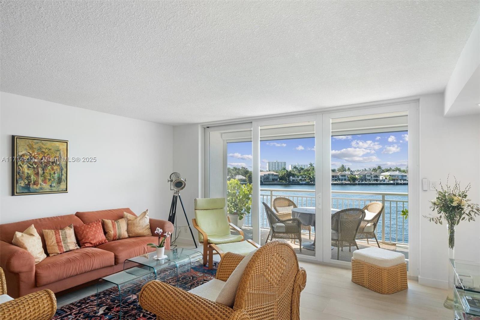 511 Bayshore Dr 304