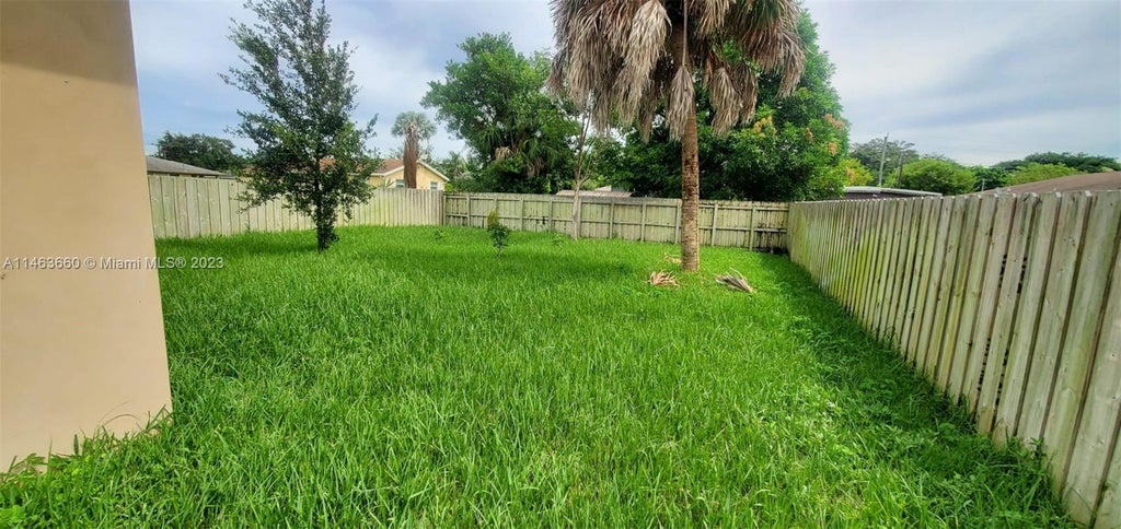 Photo of 158 NW 17th Ave #158, Pompano Beach, FL 33069 (MLS # A11463660)