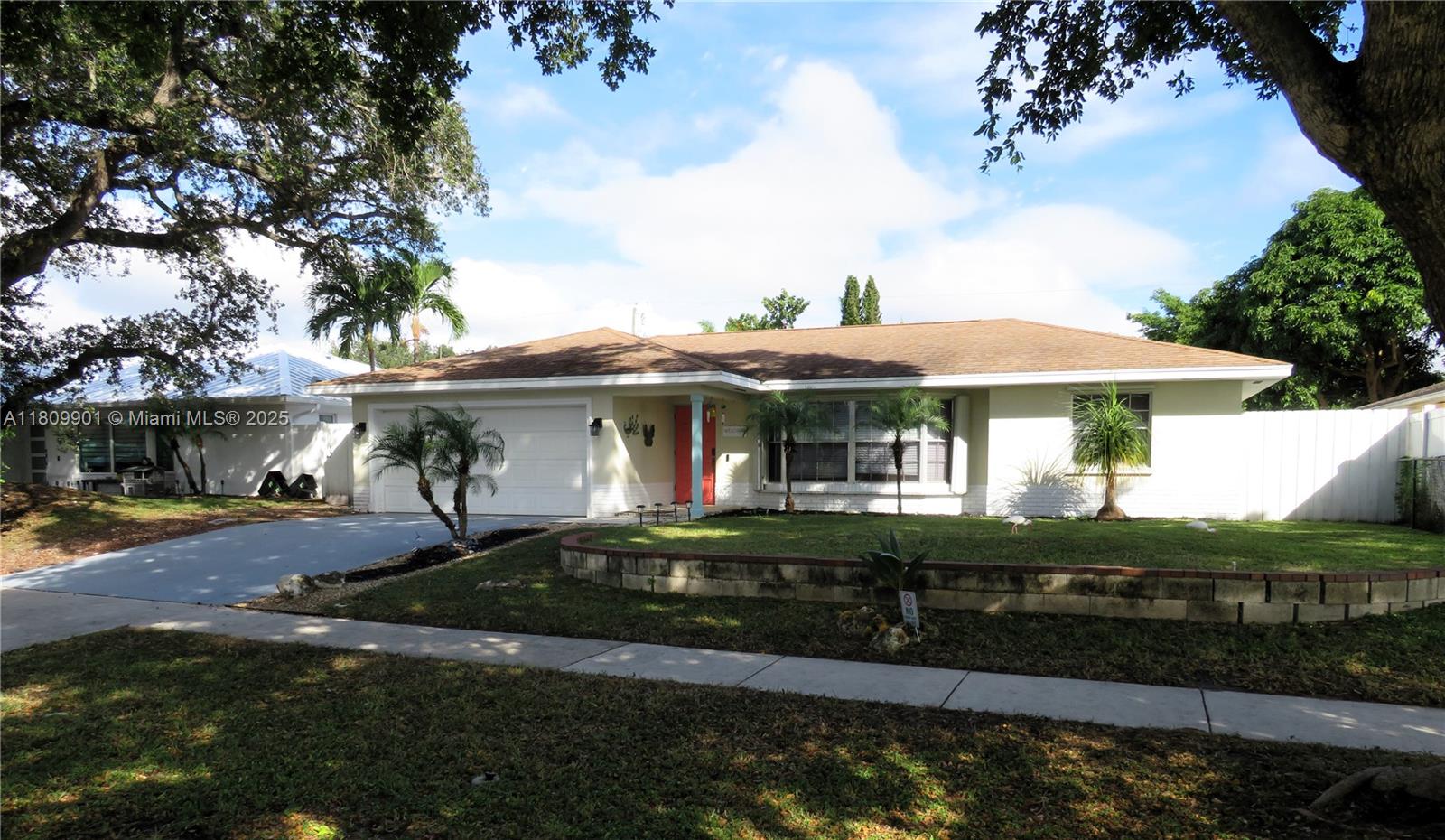 2359 Gabriel Ln
