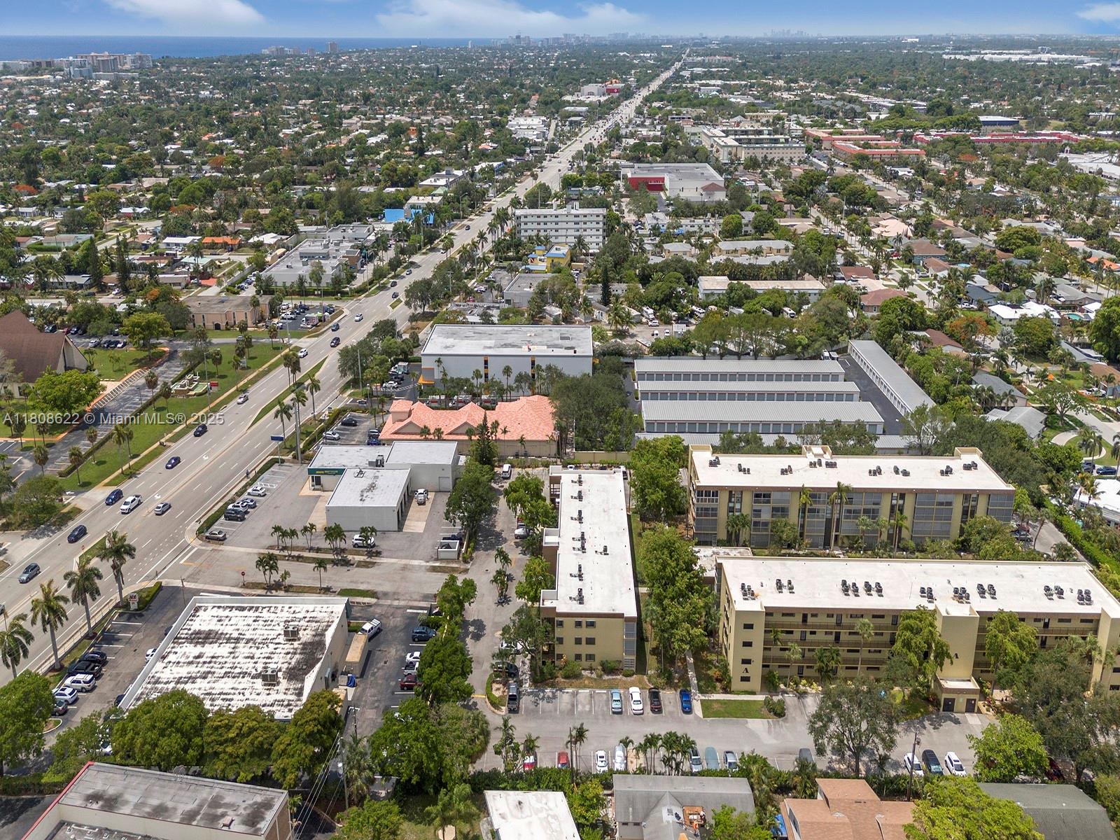 BELLA MAR B CONDO - Residential