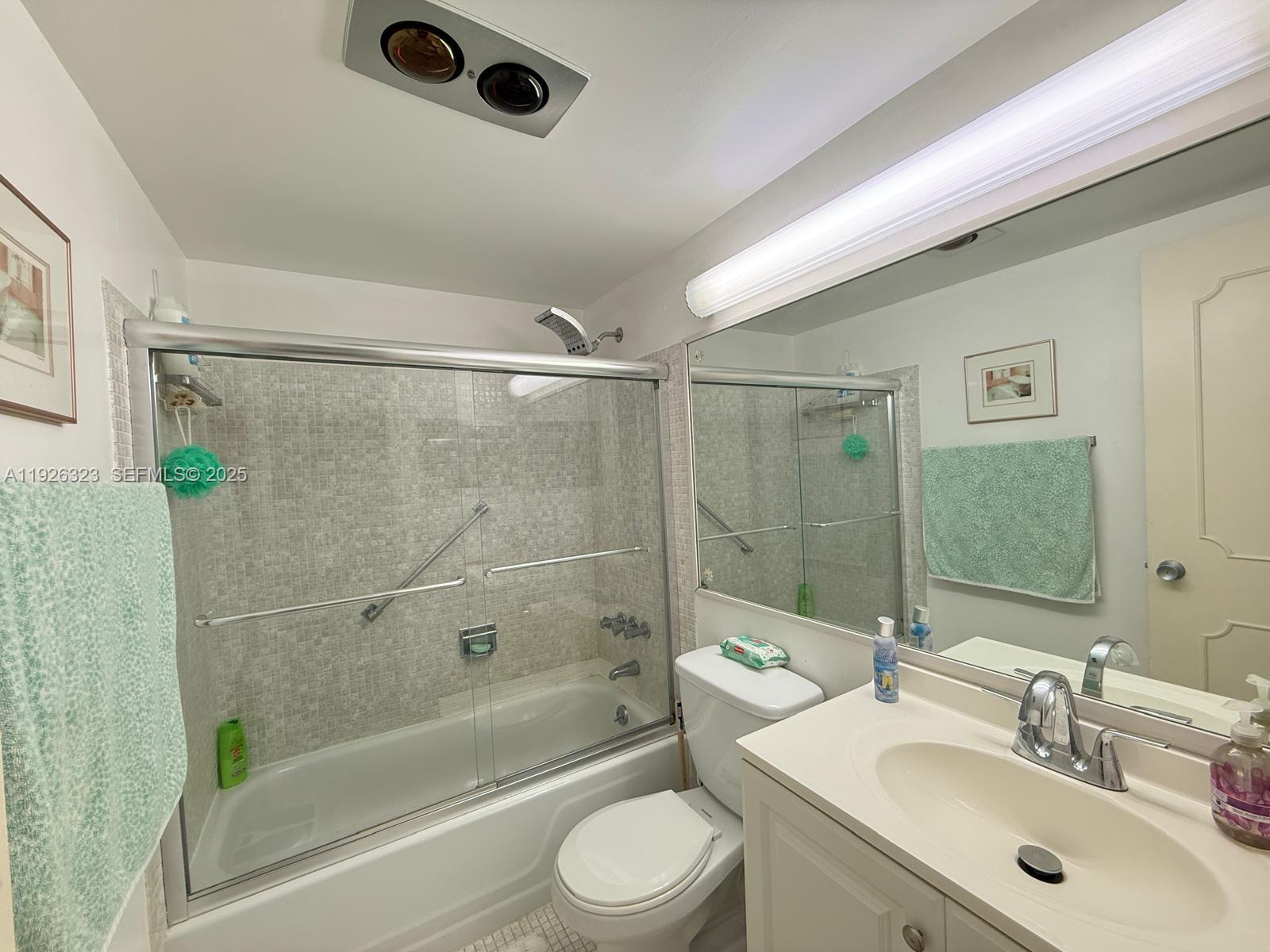 EASTHAMPTON CONDO - Residential Lease