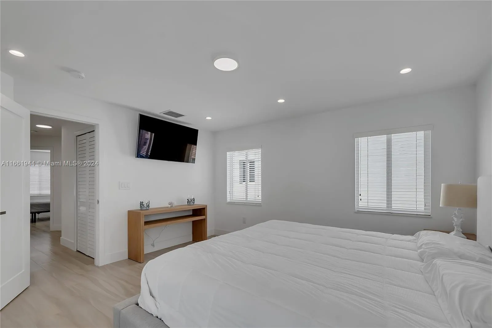 Key Largo, Florida 33037, United States, 2 Bedrooms Bedrooms, ,1 BathroomBathrooms,Residential,Active,43311