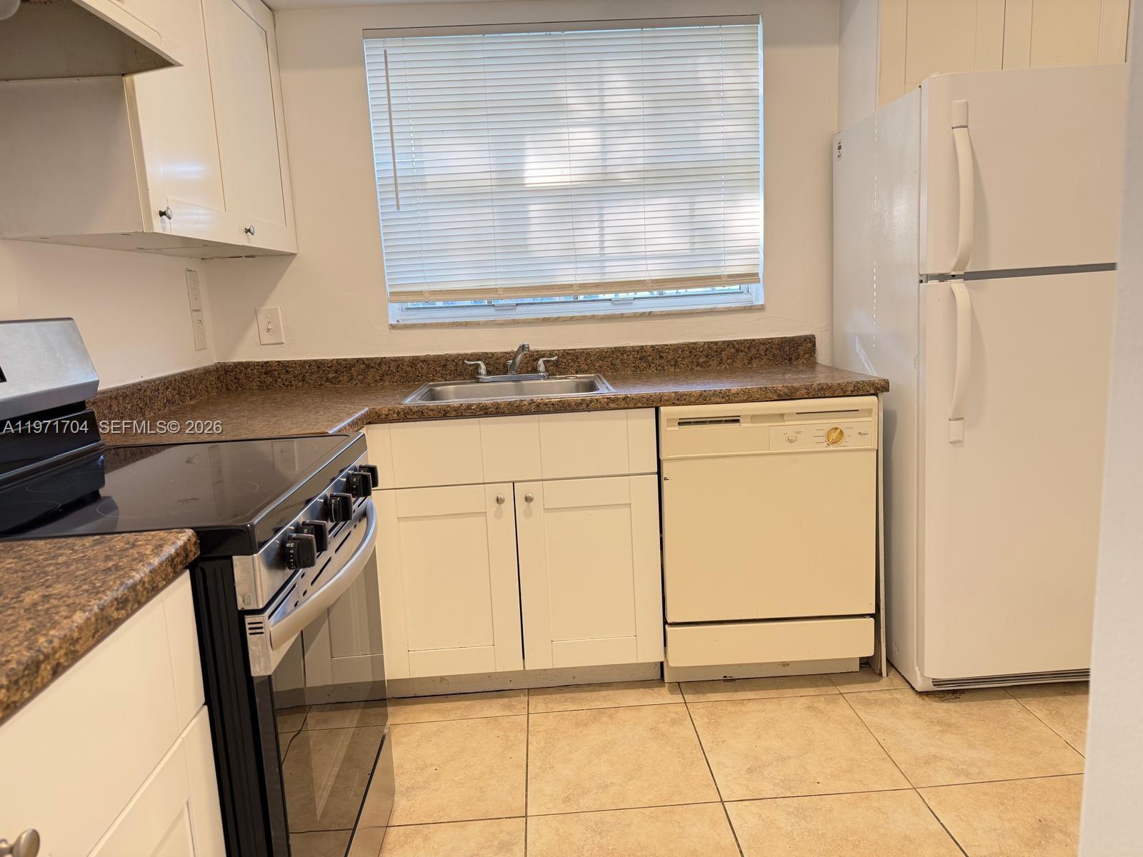 631 Cypress Lake Blvd M17