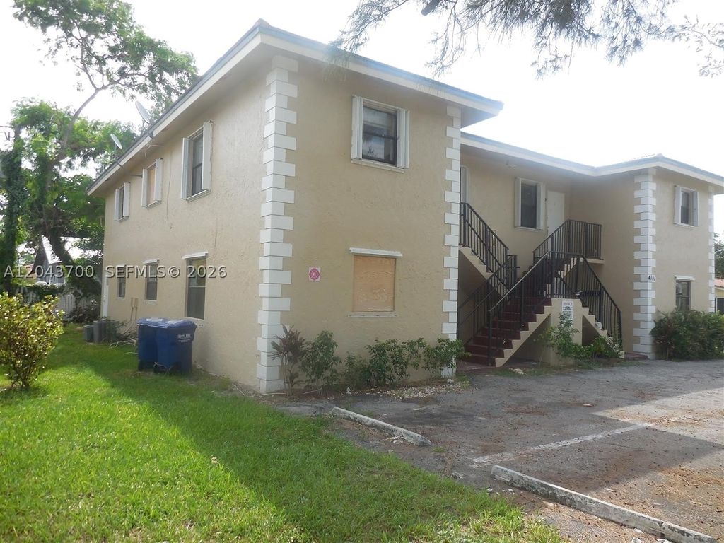 Photo of 4101 Riverside Dr #4, Coral Springs, FL 33065 (MLS # A12043700)