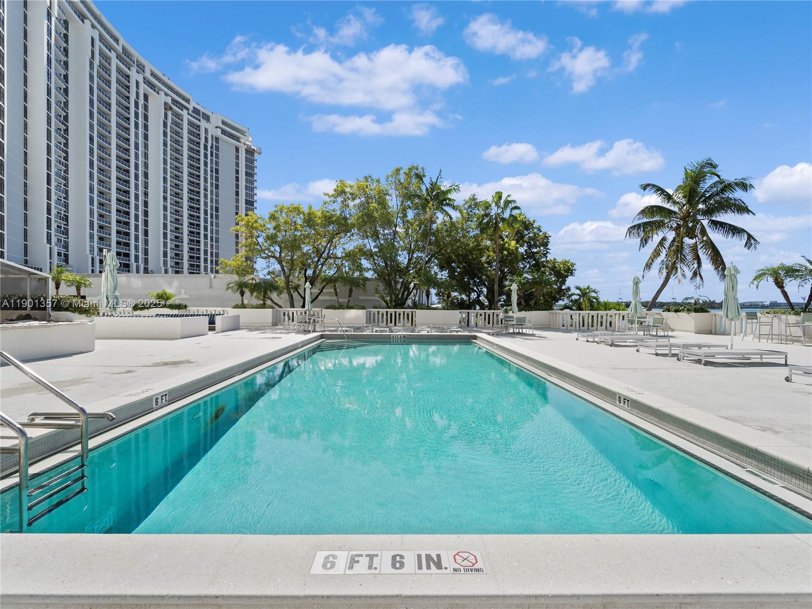 ISLAND TERRACE CONDO - Residential