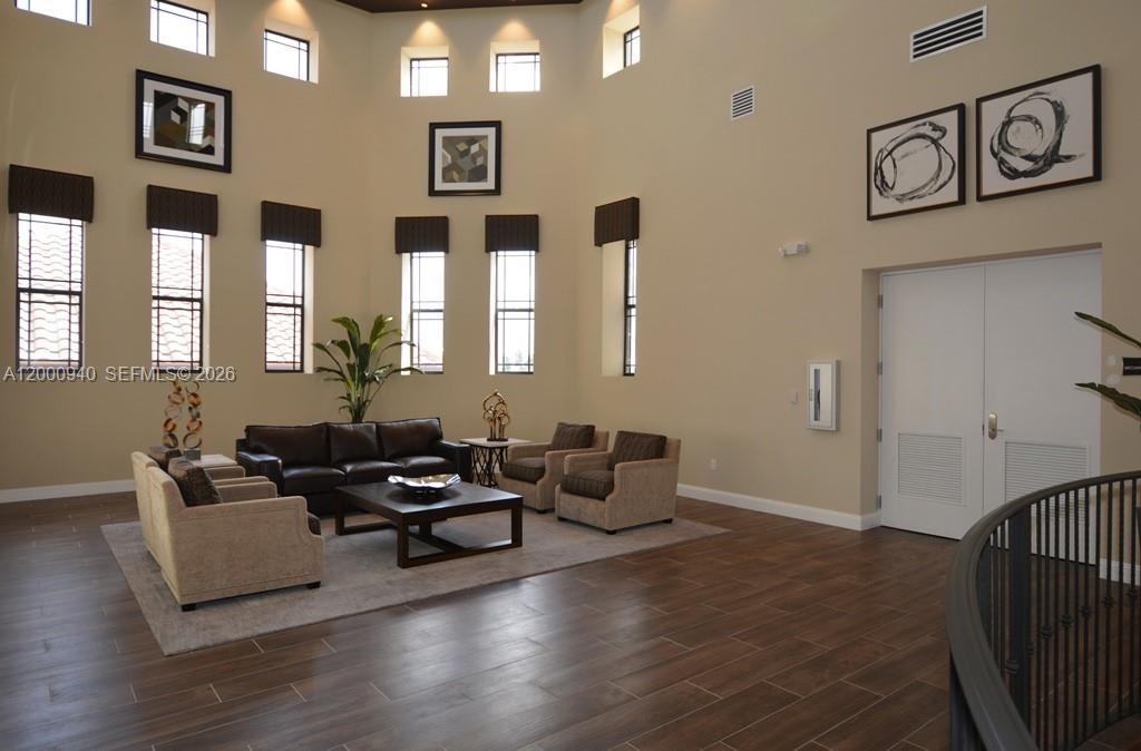 DEBUYS PLAT - Residential Lease