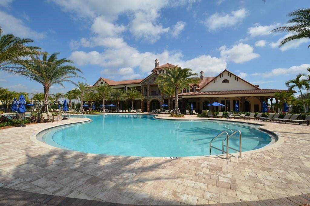 DEBUYS PLAT - Residential Lease