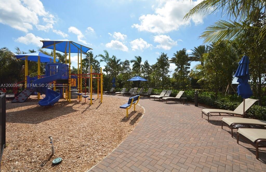 DEBUYS PLAT - Residential Lease