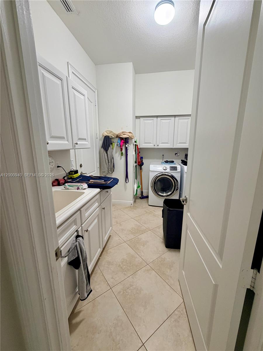 DEBUYS PLAT - Residential Lease