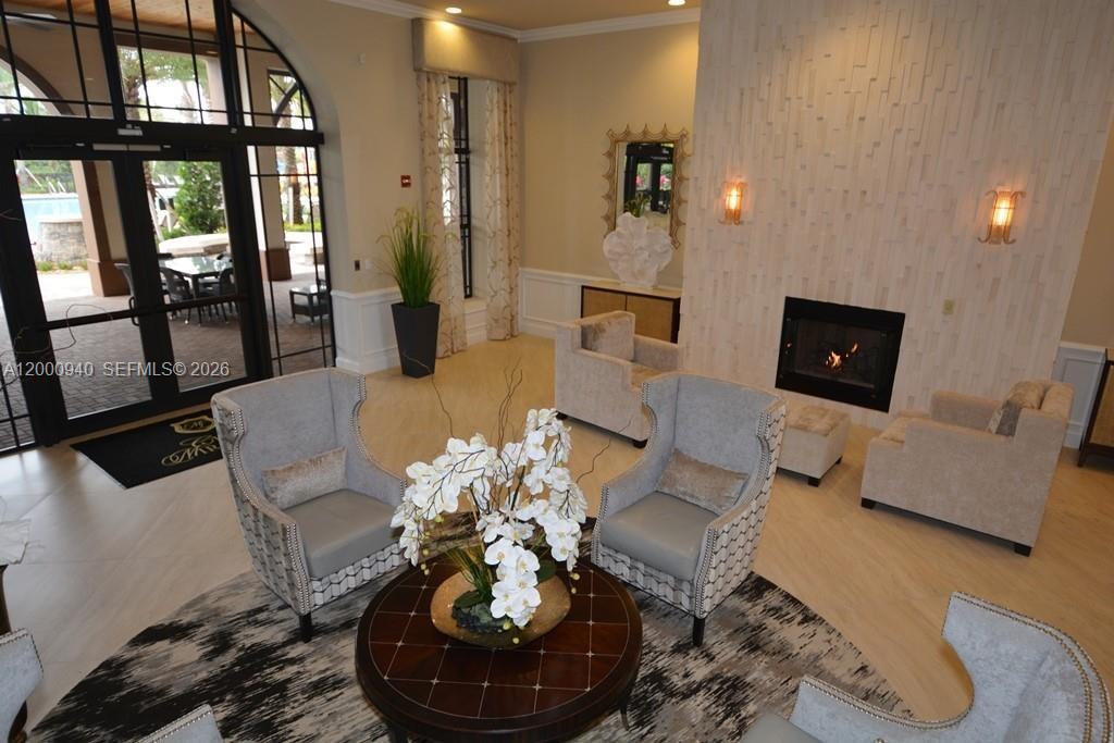 DEBUYS PLAT - Residential Lease