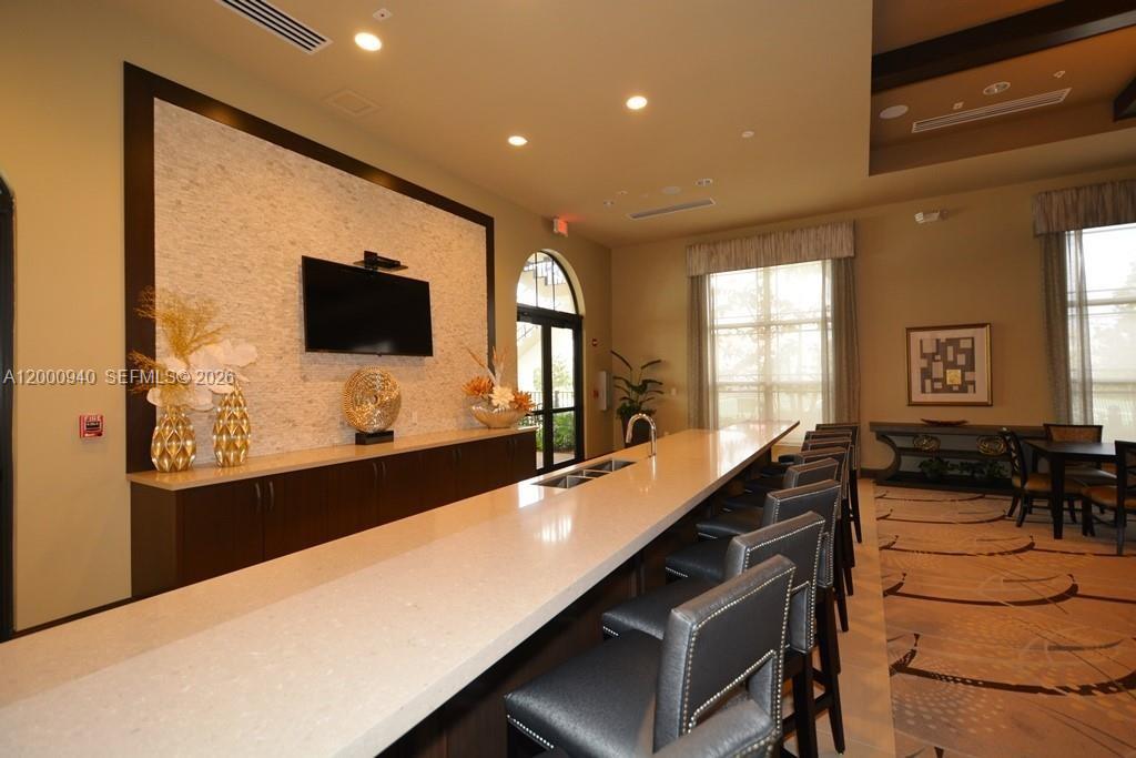 DEBUYS PLAT - Residential Lease