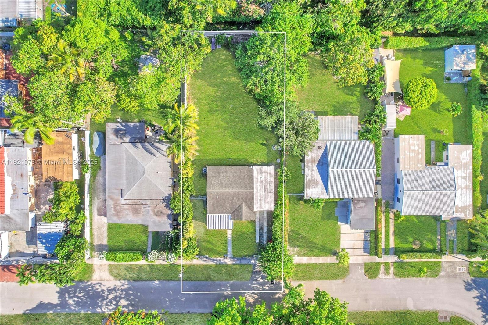 50 NW 127th St