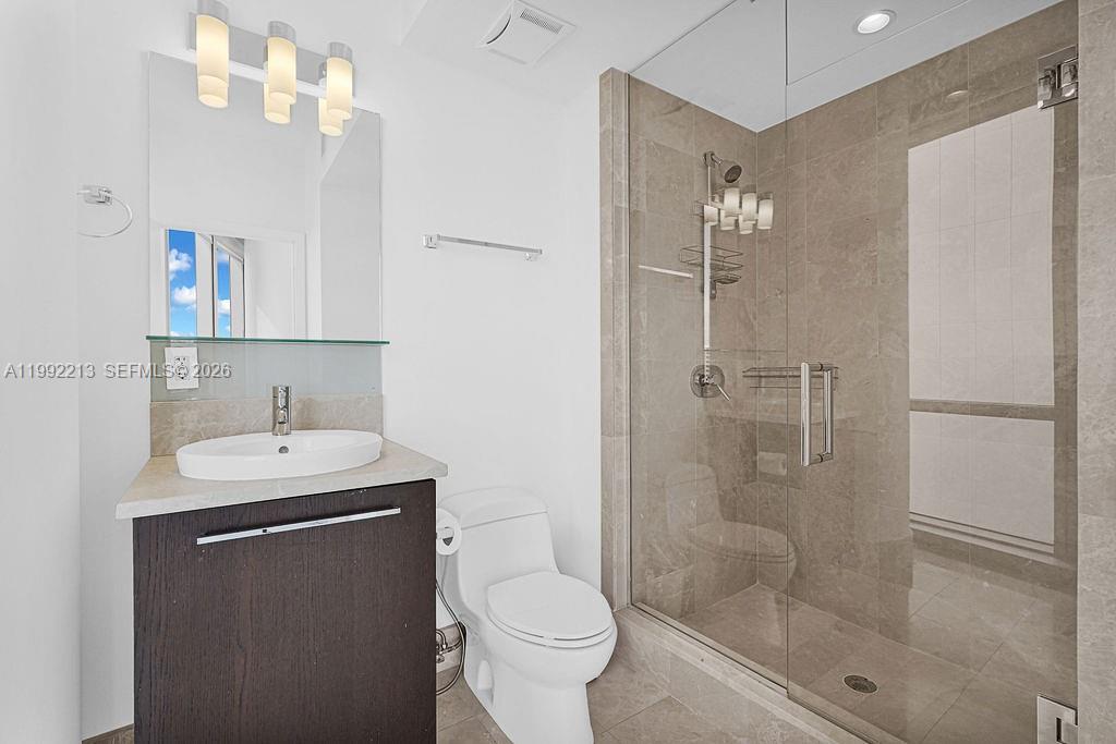 JADE OCEAN CONDO - Residential Lease