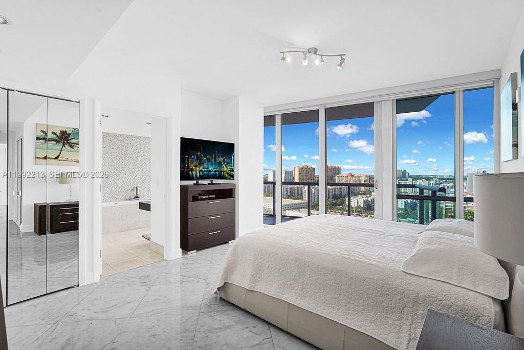 JADE OCEAN CONDO - Residential Lease
