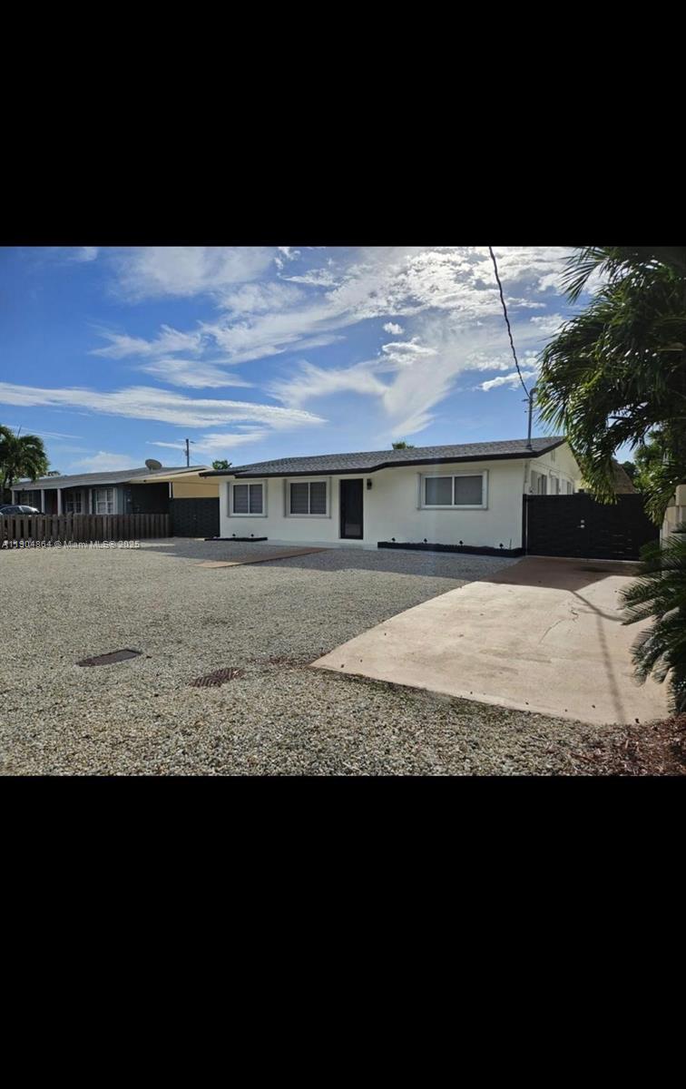 HARBOR SHORES - Residential