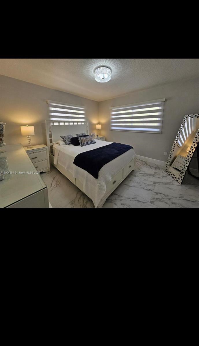 HARBOR SHORES - Residential