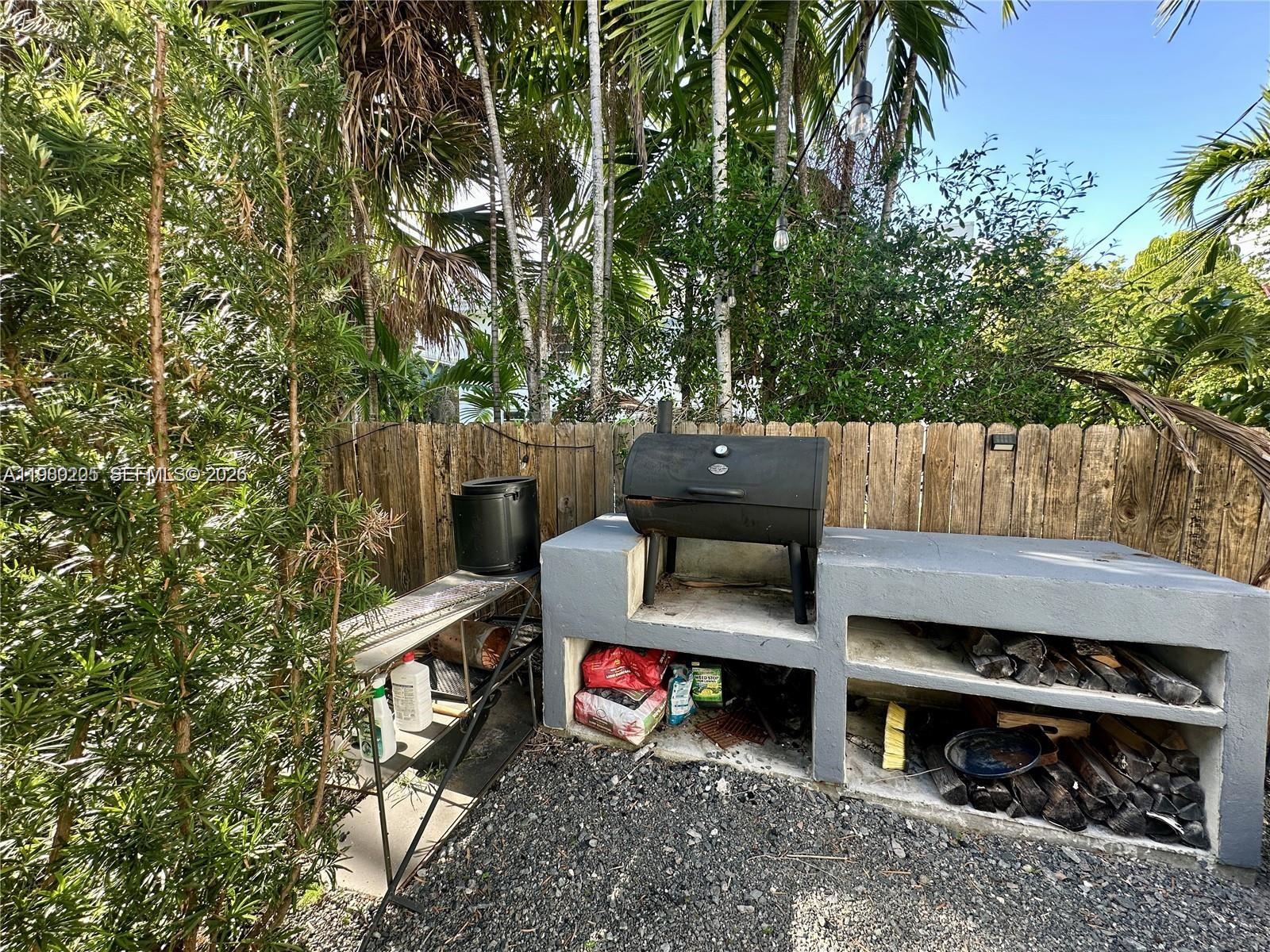 BAY HARBOR ISLAND - Residential Lease