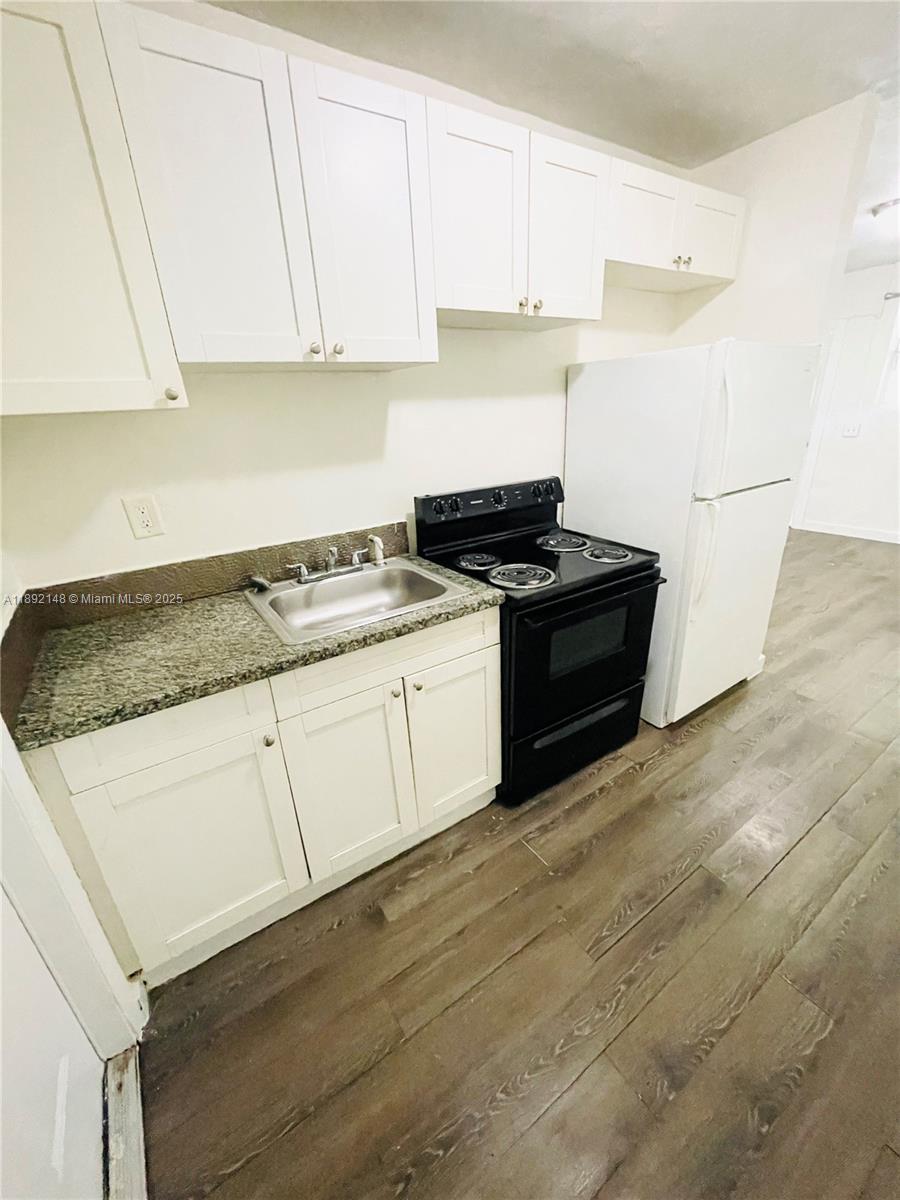 SUNNY HAVEN - Residential Lease