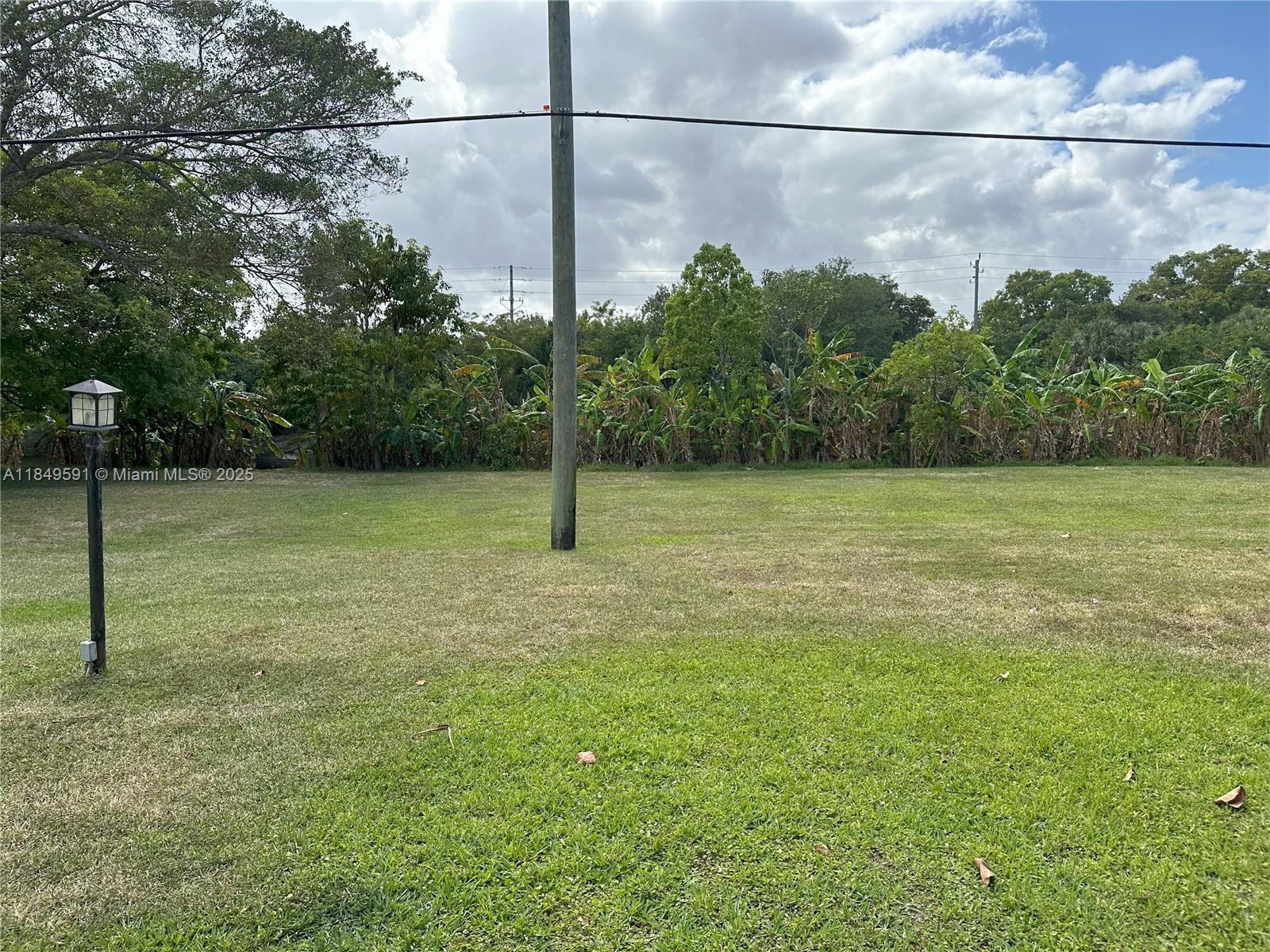 CASA DEL RIO CONDO - Residential Lease