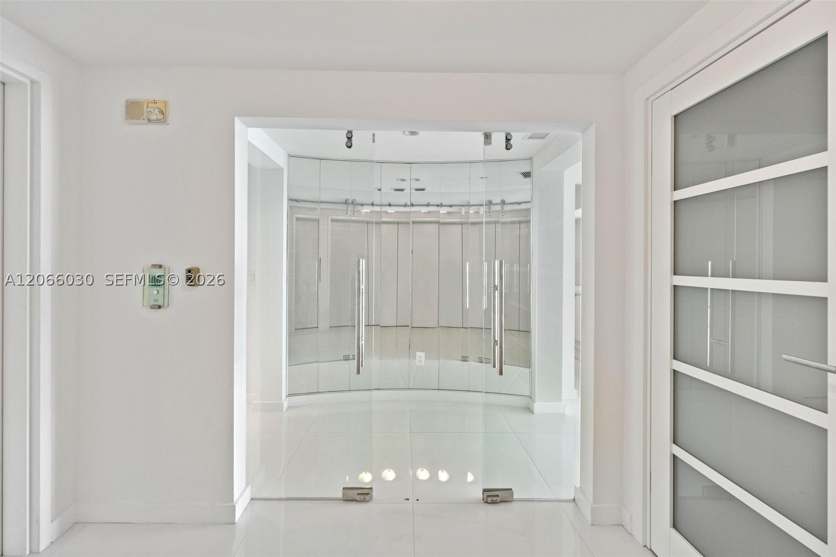 1331 Brickell Bay Dr 4107