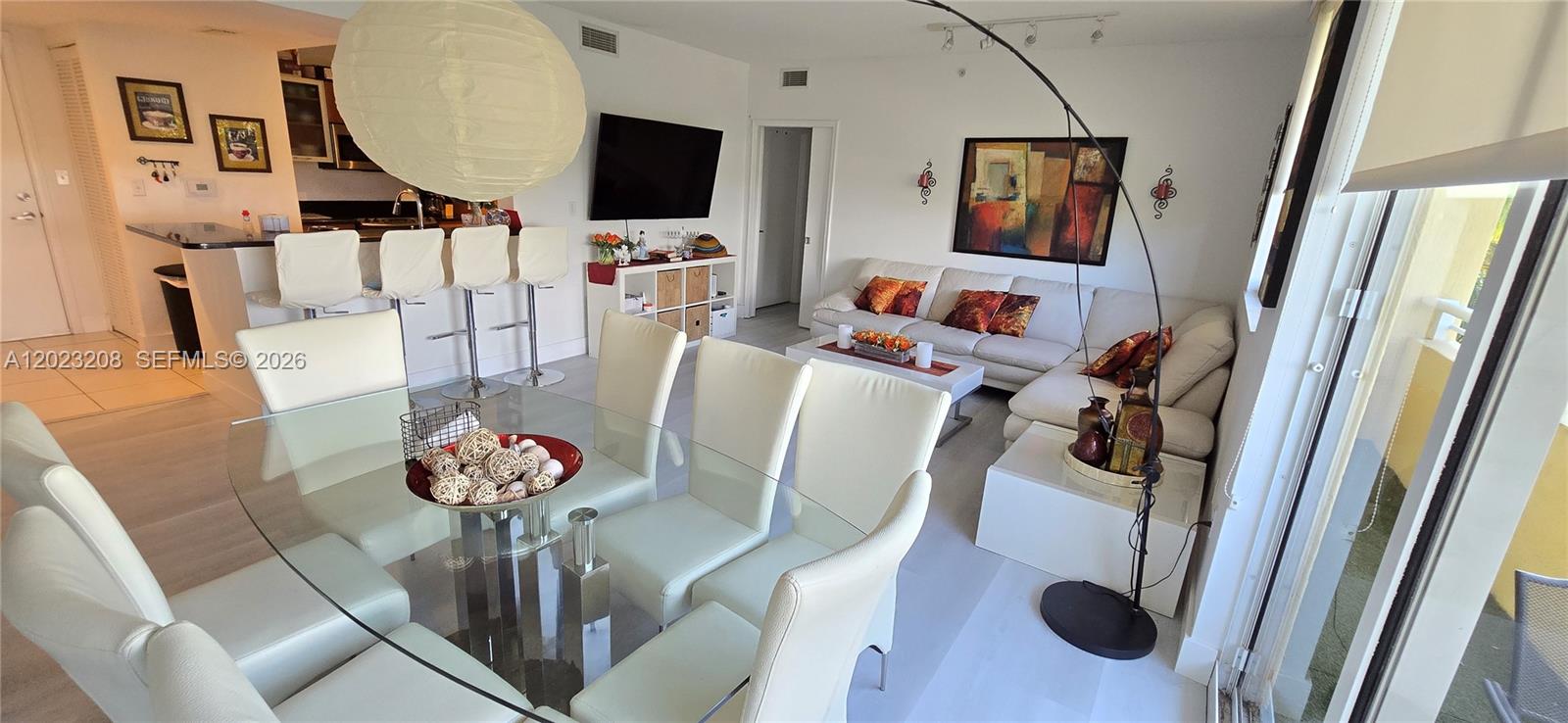 VENTURE AT AVENTURA WEST - Residential