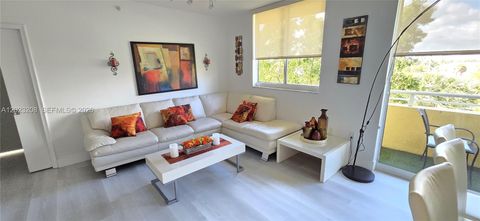 Tiny photo for 2775 NE 187th St #314, Aventura, FL 33180 (MLS # A12023208)